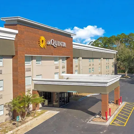 La Quinta Inn & Suites By Wyndham Jacksonville Mandarin